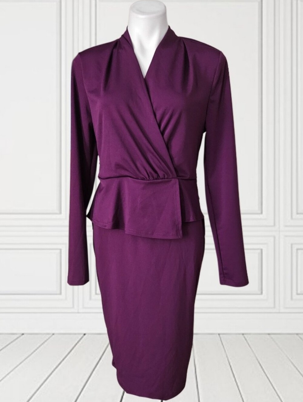 NWOT/ Unbranded Elegant Purple Wrap Peplum Midi Dress XL